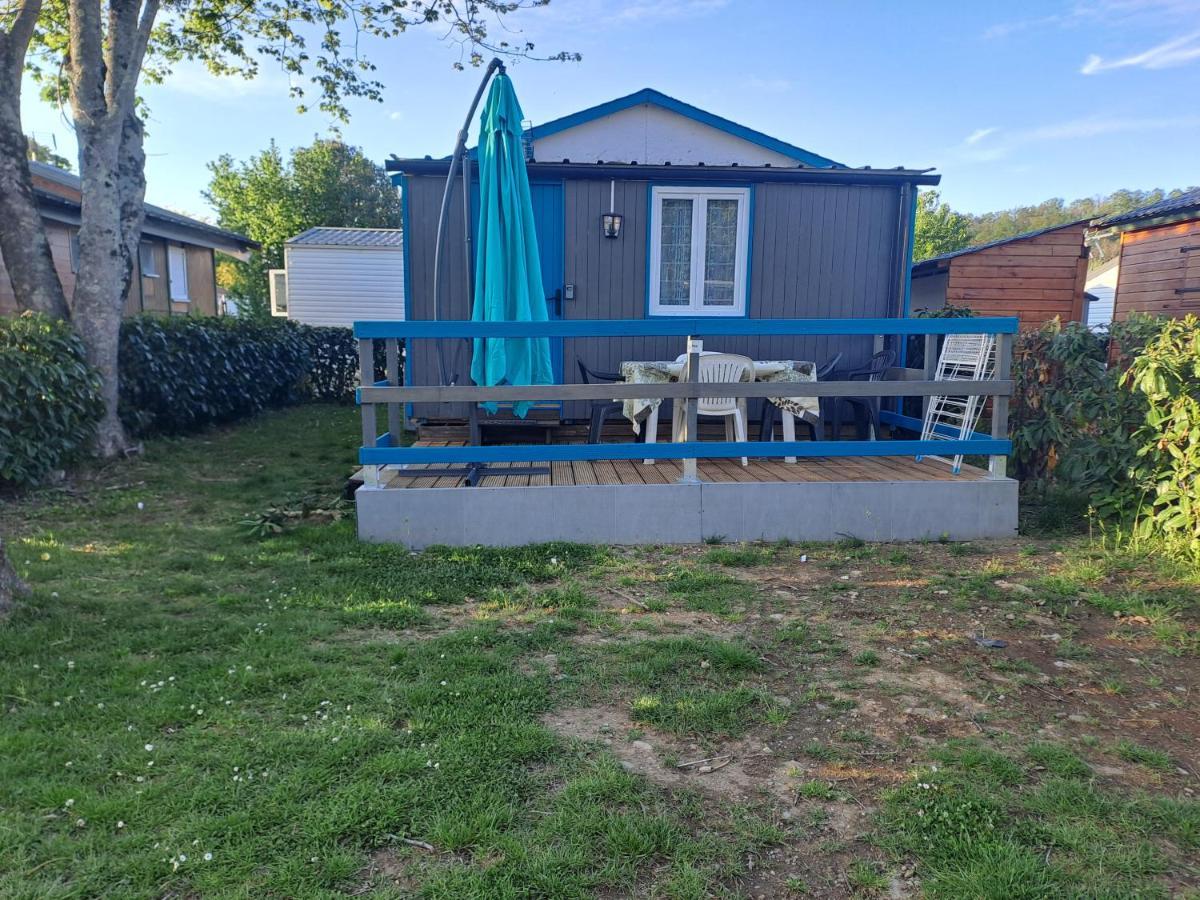 Chalet Pour 5 Personnes Equipe Sur Emplacement Privatif Dans Camping 4 Etoiles Appartenant Et Gere Par Un Particulier Foix Exterior foto