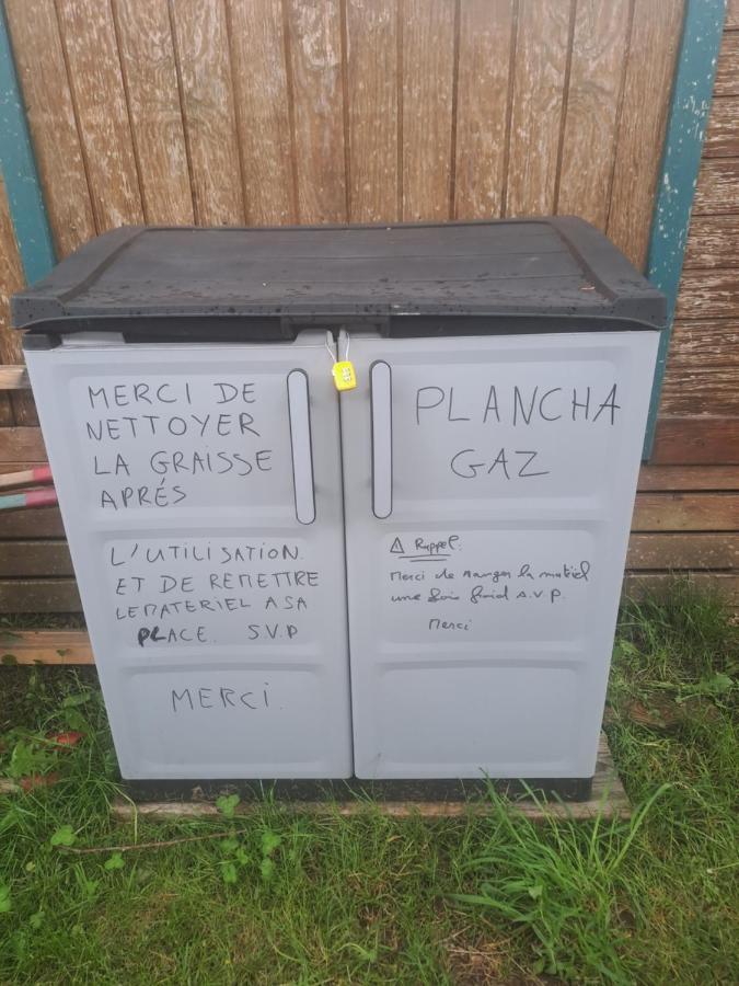 Chalet Pour 5 Personnes Equipe Sur Emplacement Privatif Dans Camping 4 Etoiles Appartenant Et Gere Par Un Particulier Foix Exterior foto