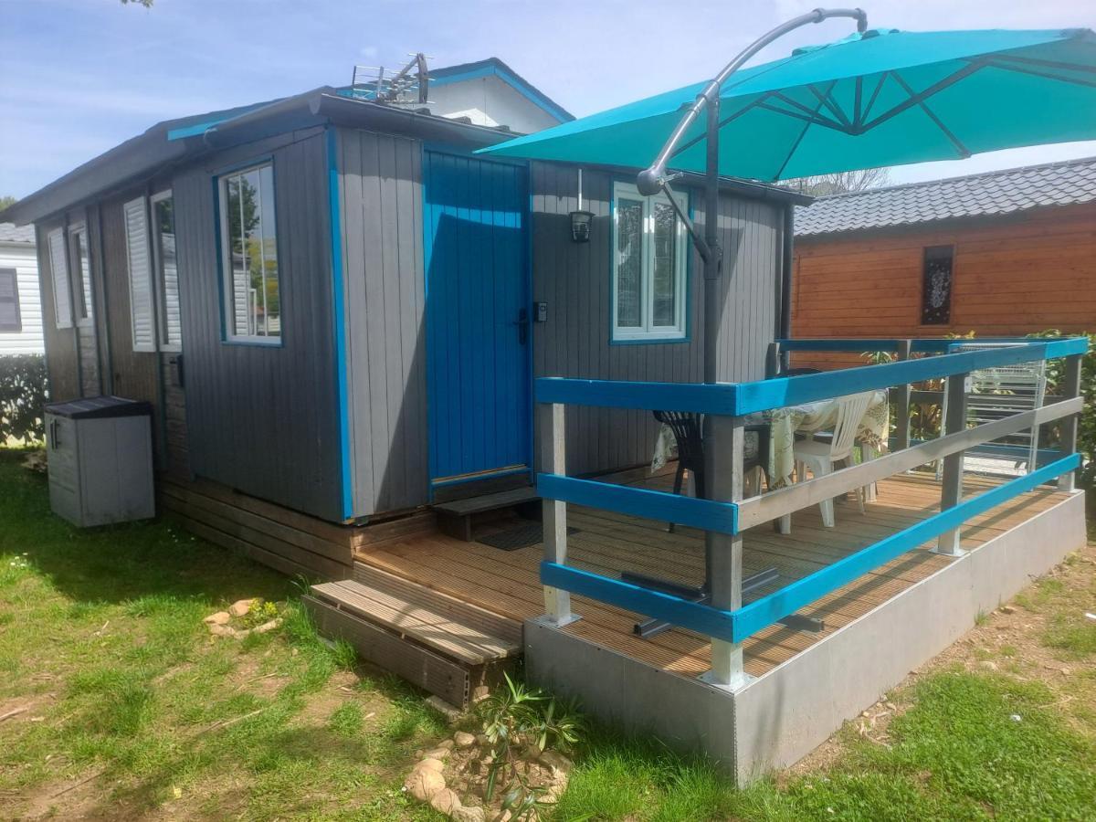 Chalet Pour 5 Personnes Equipe Sur Emplacement Privatif Dans Camping 4 Etoiles Appartenant Et Gere Par Un Particulier Foix Exterior foto