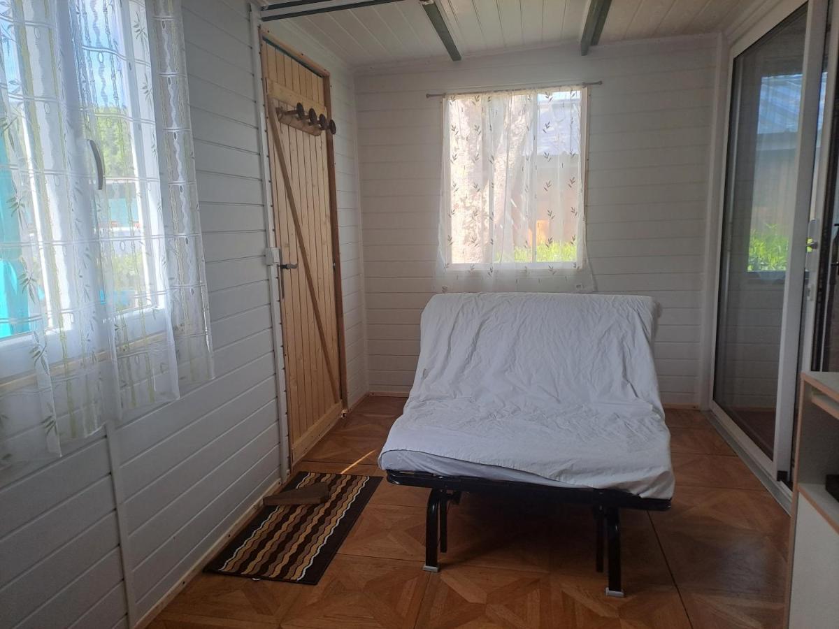 Chalet Pour 5 Personnes Equipe Sur Emplacement Privatif Dans Camping 4 Etoiles Appartenant Et Gere Par Un Particulier Foix Exterior foto